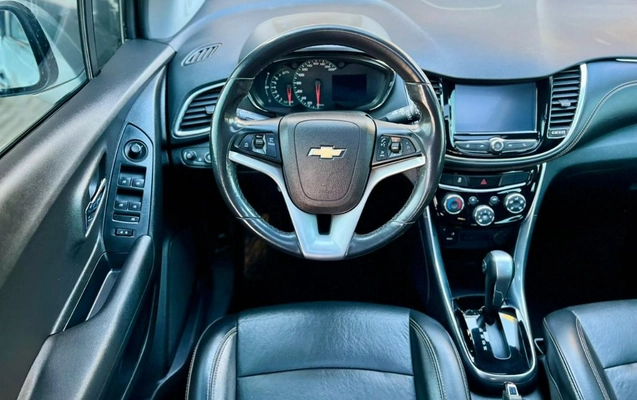 imagem-https://www.socarrao.com.br/sc-vehicle-images-prod/3019980/1789649933731-gb-f569785.jpg