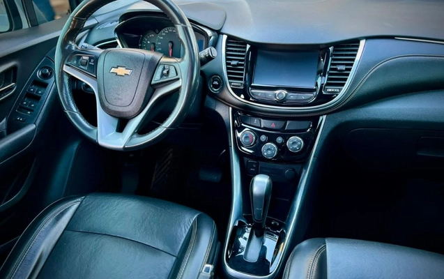 imagem-https://www.socarrao.com.br/sc-vehicle-images-prod/3019980/1789649933732-gb-793bf97.jpg