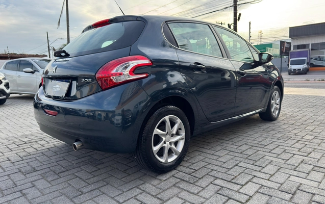 imagem-https://www.socarrao.com.br/sc-vehicle-images-prod/3019991/1787663207854-41b9a7863cc7424c98124f6d4d295cfd_1785787024308.jpg