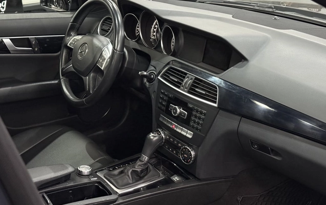 imagem-https://www.socarrao.com.br/sc-vehicle-images-prod/3020002/1785787100380-vehicle_image_1785767534_55f2a3cfdbbd80891c635a4edec0841e.jpeg