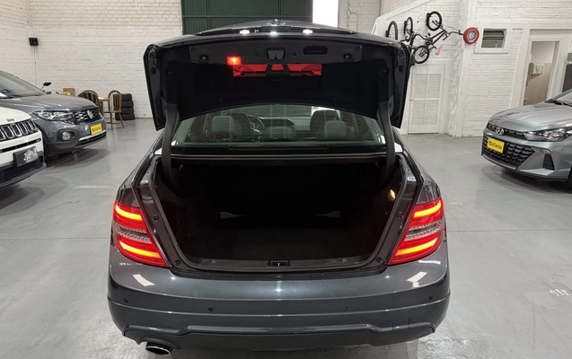 imagem-https://www.socarrao.com.br/sc-vehicle-images-prod/3020002/1785787100382-vehicle_image_1785767544_72a0b974fde2190ef5e9533cabf0ebfc.jpeg