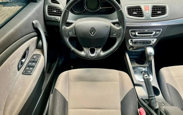 imagem-https://www.socarrao.com.br/sc-vehicle-images-prod/3020076/1789649951700-gb-538c177.jpg