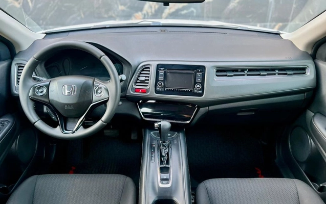 imagem-https://www.socarrao.com.br/sc-vehicle-images-prod/3020080/1789474102412-gb-03591e3.jpg