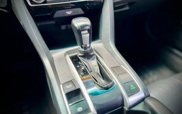 imagem-https://www.socarrao.com.br/sc-vehicle-images-prod/3020120/1789824660211-gb-937209b.jpg