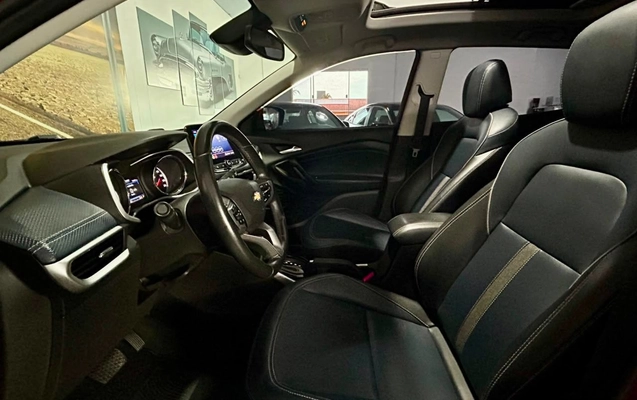 imagem-https://www.socarrao.com.br/sc-vehicle-images-prod/3020199/1785787767692-631ef1fade1b4ec69d72afc98ff0eb5b_1785787612710.jpg