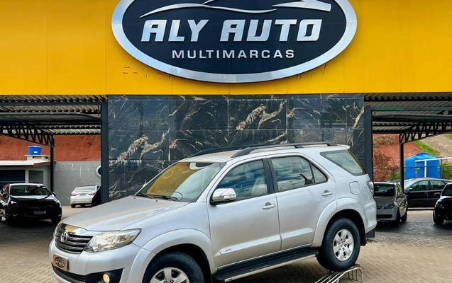 imagem-https://www.socarrao.com.br/sc-vehicle-images-prod/3020215/1789824642553-gb-f9827bf.jpeg