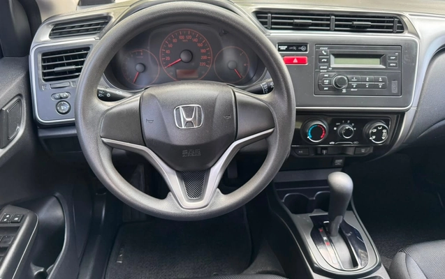 imagem-https://www.socarrao.com.br/sc-vehicle-images-prod/3020265/1785787947250-V2hhdHNBcHAgSW1hZ2UgMjAyNi0wOC0wMyBhdCAxNS4xOS41NCAoMSkuanBlZw.jpeg