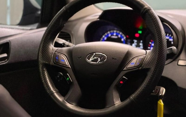 imagem-https://www.socarrao.com.br/sc-vehicle-images-prod/3020379/1789498443515-8341723_19_B_b609210af3.jpeg
