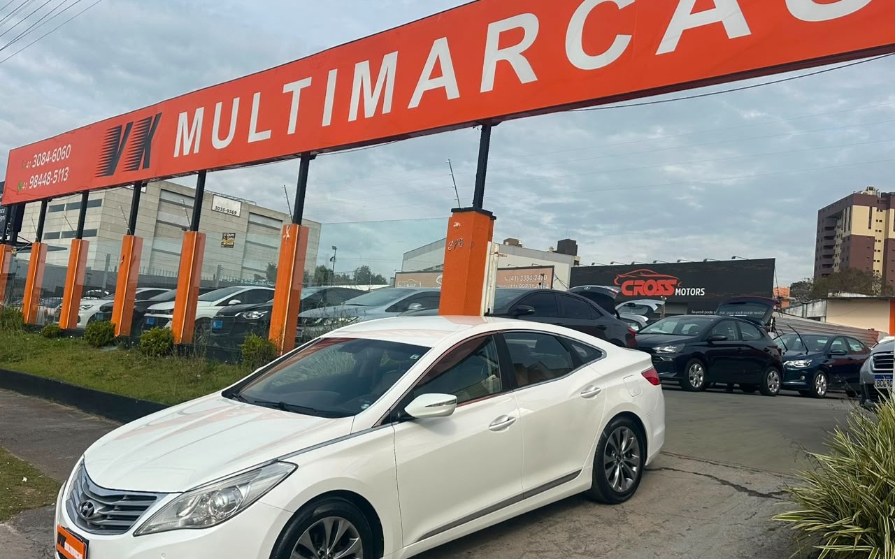 Hyundai Azera 3.0 V6 24V 4p Aut. 2012 Branco — foto 1 de 3