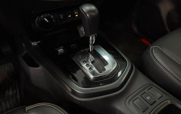 imagem-https://www.socarrao.com.br/sc-vehicle-images-prod/3020726/1789494146621-8344830_9_B_3c0b545d89.jpeg