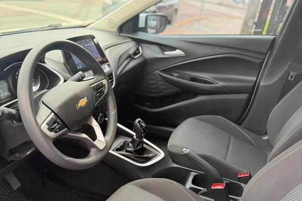 imagem-https://www.socarrao.com.br/sc-vehicle-images-prod/3020735/1788010229861-8340854_3_B_467b74076c.jpeg