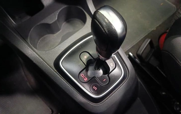 imagem-https://www.socarrao.com.br/sc-vehicle-images-prod/3020832/1789253961932-8078783_1_B_22551f301c.jpeg