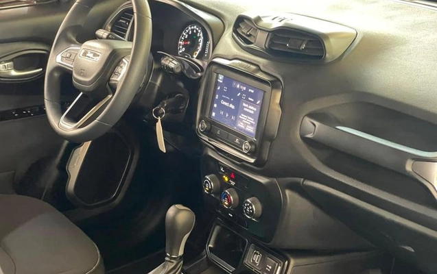 imagem-https://www.socarrao.com.br/sc-vehicle-images-prod/3020861/1787317876434-8342410_1_B_eb45582b5e.jpeg