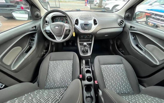 imagem-https://www.socarrao.com.br/sc-vehicle-images-prod/3021083/1789145791592-8295984_18_B_22c59d2b25.jpeg