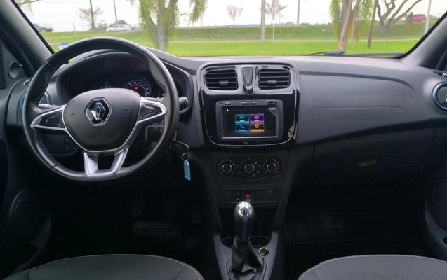 imagem-https://www.socarrao.com.br/sc-vehicle-images-prod/3021146/1786112430233-8344903_8_B_40b7abb7b2.jpeg