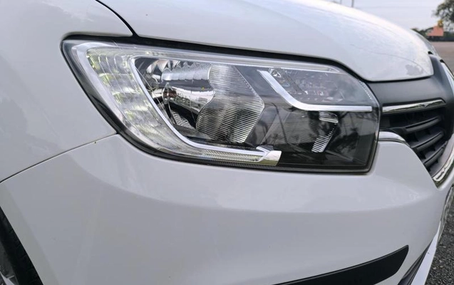 imagem-https://www.socarrao.com.br/sc-vehicle-images-prod/3021146/1786112430247-8344903_16_B_048be64eec.jpeg