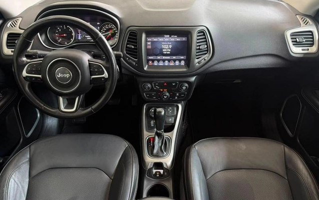 imagem-https://www.socarrao.com.br/sc-vehicle-images-prod/3021596/1790004284154-8342000_4_B_2034f91c39.jpeg