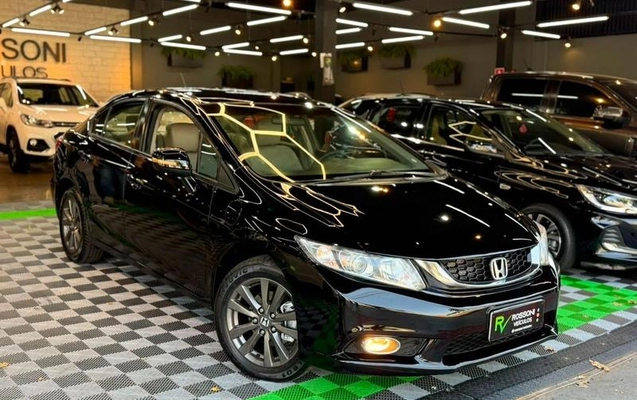 imagem-https://www.socarrao.com.br/sc-vehicle-images-prod/3021856/1789567025029-8344647_0_B_8a165b2089.jpeg