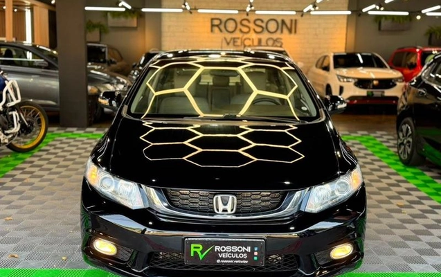 imagem-https://www.socarrao.com.br/sc-vehicle-images-prod/3021856/1789567025029-8344647_0_B_f226831576.jpeg