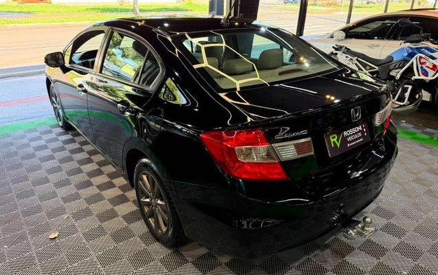 imagem-https://www.socarrao.com.br/sc-vehicle-images-prod/3021856/1789567025029-8344647_8_B_e1e75cf2e6.jpeg