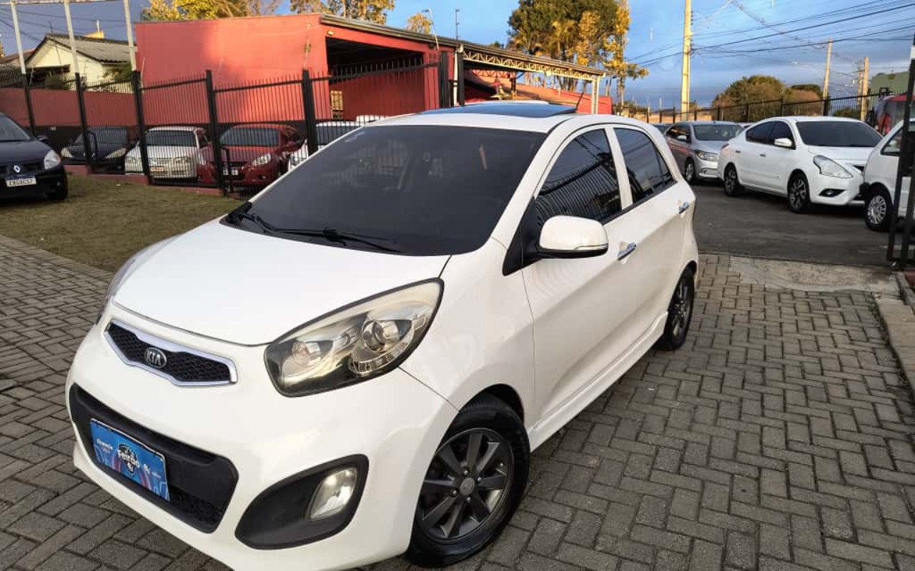Kia Picanto 2013 Branco — foto 1 de 3