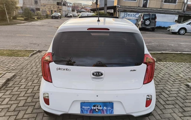 imagem-https://www.socarrao.com.br/sc-vehicle-images-prod/3022910/1785795992047-V2hhdHNBcHAgSW1hZ2UgMjAyNS0xMC0yNSBhdCAxNi41OS4xOCAoMSkuanBlZw.jpeg