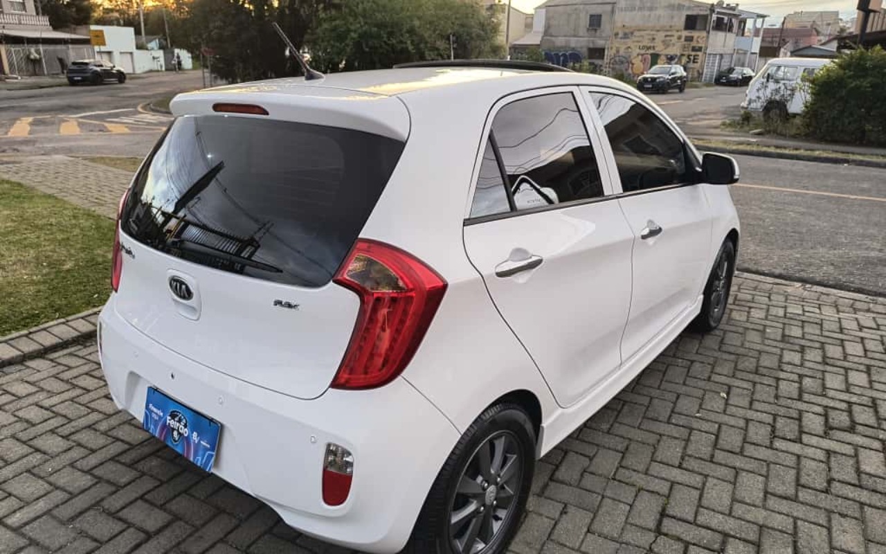 imagem-https://www.socarrao.com.br/sc-vehicle-images-prod/3022910/1785795992295-V2hhdHNBcHAgSW1hZ2UgMjAyNS0xMC0yNSBhdCAxNi41OS4xOS5qcGVn.jpeg