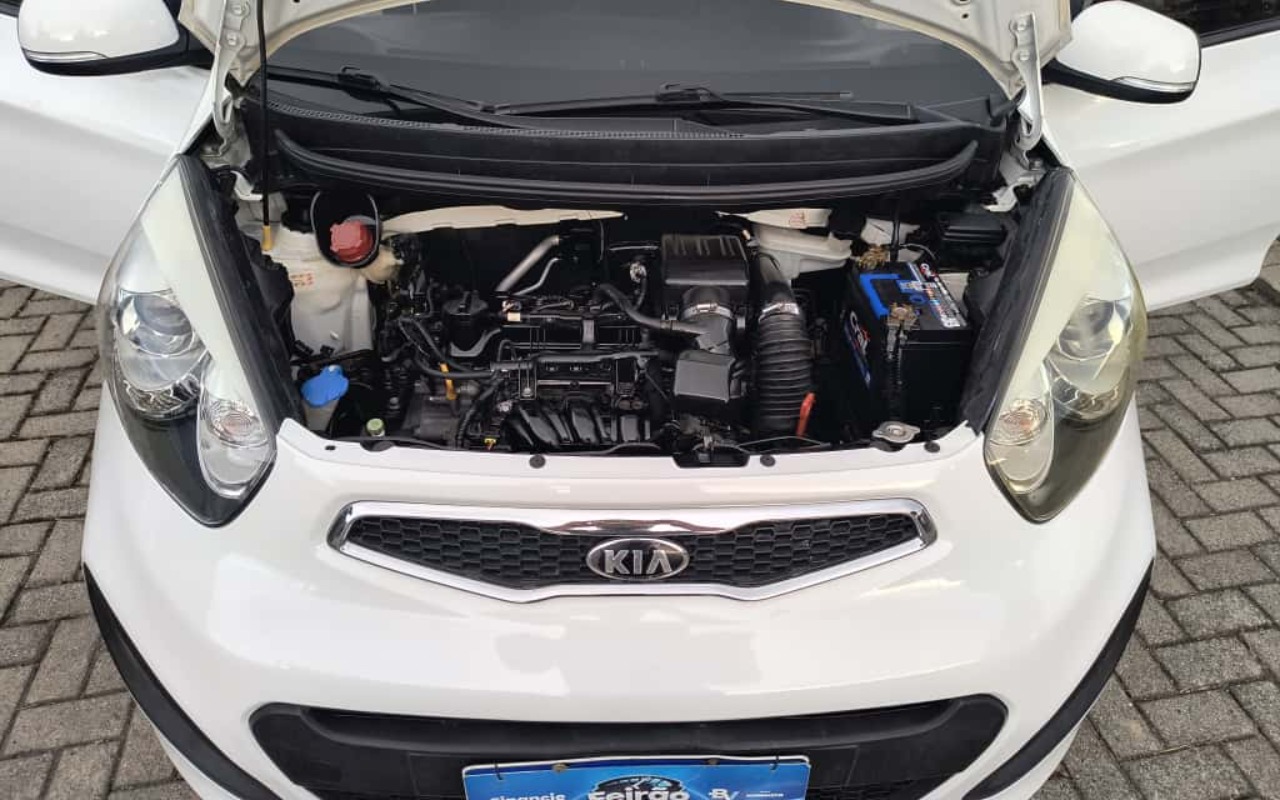imagem-https://www.socarrao.com.br/sc-vehicle-images-prod/3022910/1785795992700-V2hhdHNBcHAgSW1hZ2UgMjAyNS0xMC0yNSBhdCAxNi41OS4yMCAoMSkuanBlZw.jpeg