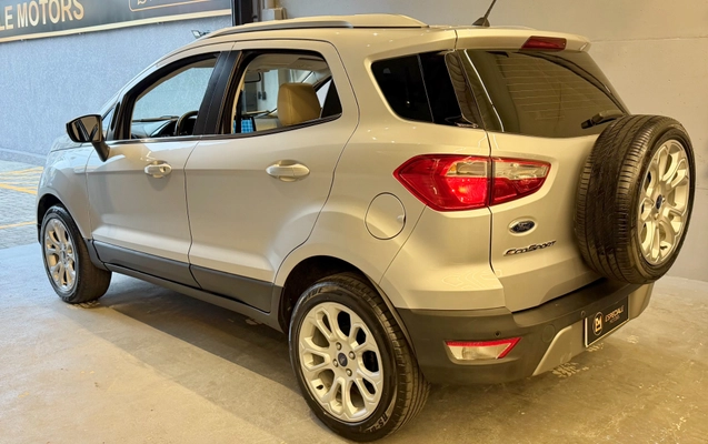imagem-https://www.socarrao.com.br/sc-vehicle-images-prod/3024085/1789680709710-61b070ff-4fdf-43c7-8018-a061f2c5705e.jpg