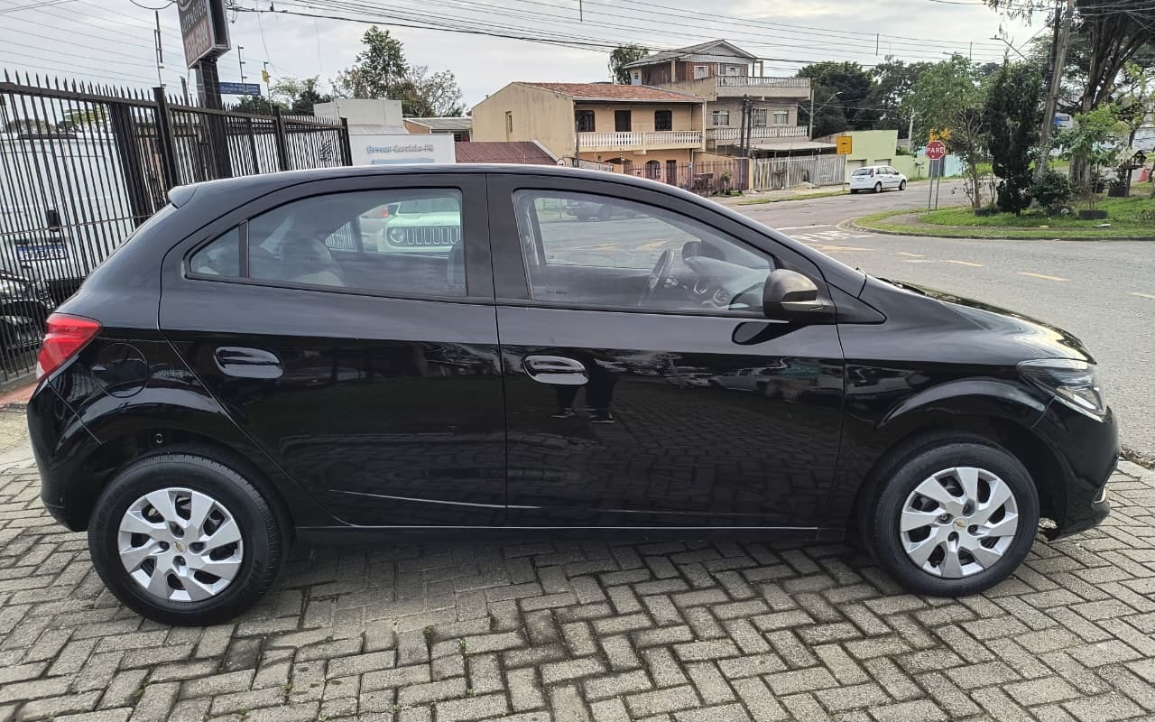 imagem-https://www.socarrao.com.br/sc-vehicle-images-prod/3026820/1785808307950-V2hhdHNBcHAgSW1hZ2UgMjAyNi0wOC0wMyBhdCAxNy4wMS41Ny5qcGVn.jpeg