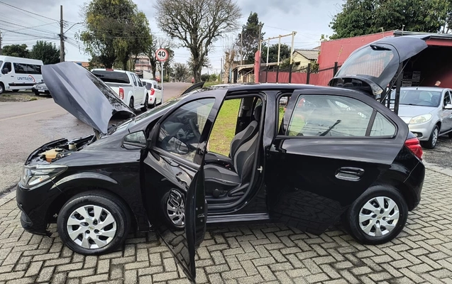 imagem-https://www.socarrao.com.br/sc-vehicle-images-prod/3026820/1785808308562-V2hhdHNBcHAgSW1hZ2UgMjAyNi0wOC0wMyBhdCAxNy4wMi4wNS5qcGVn.jpeg
