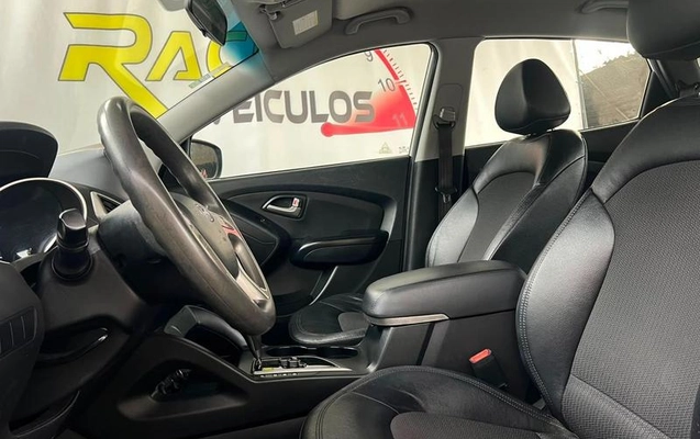 imagem-https://www.socarrao.com.br/sc-vehicle-images-prod/3027280/1789170260704-8345328_10_B_c0efe8cf61.jpeg