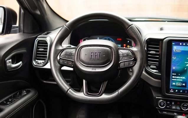 imagem-https://www.socarrao.com.br/sc-vehicle-images-prod/3036516/1786544122320-gb-7ef4ebc.jpg