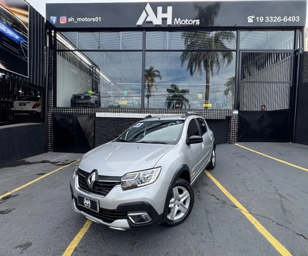 Renault Sandero 2023 Prata — foto 1 de 3