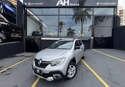 Renault Sandero 2023 Prata — foto 1 de 3