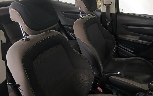 imagem-https://www.socarrao.com.br/sc-vehicle-images-prod/3036841/1787141156456-8345491_13_B_6214b4ae94.jpeg