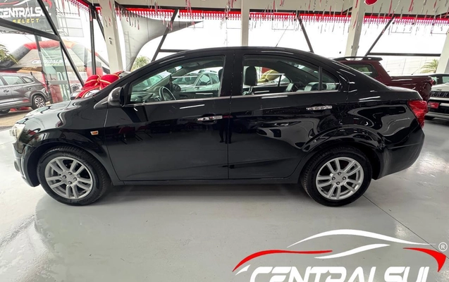 imagem-https://www.socarrao.com.br/sc-vehicle-images-prod/3037222/1785846798043-47fce17339ed4bdcaf8ec14e7d6bfa1f_1785845780919.jpg