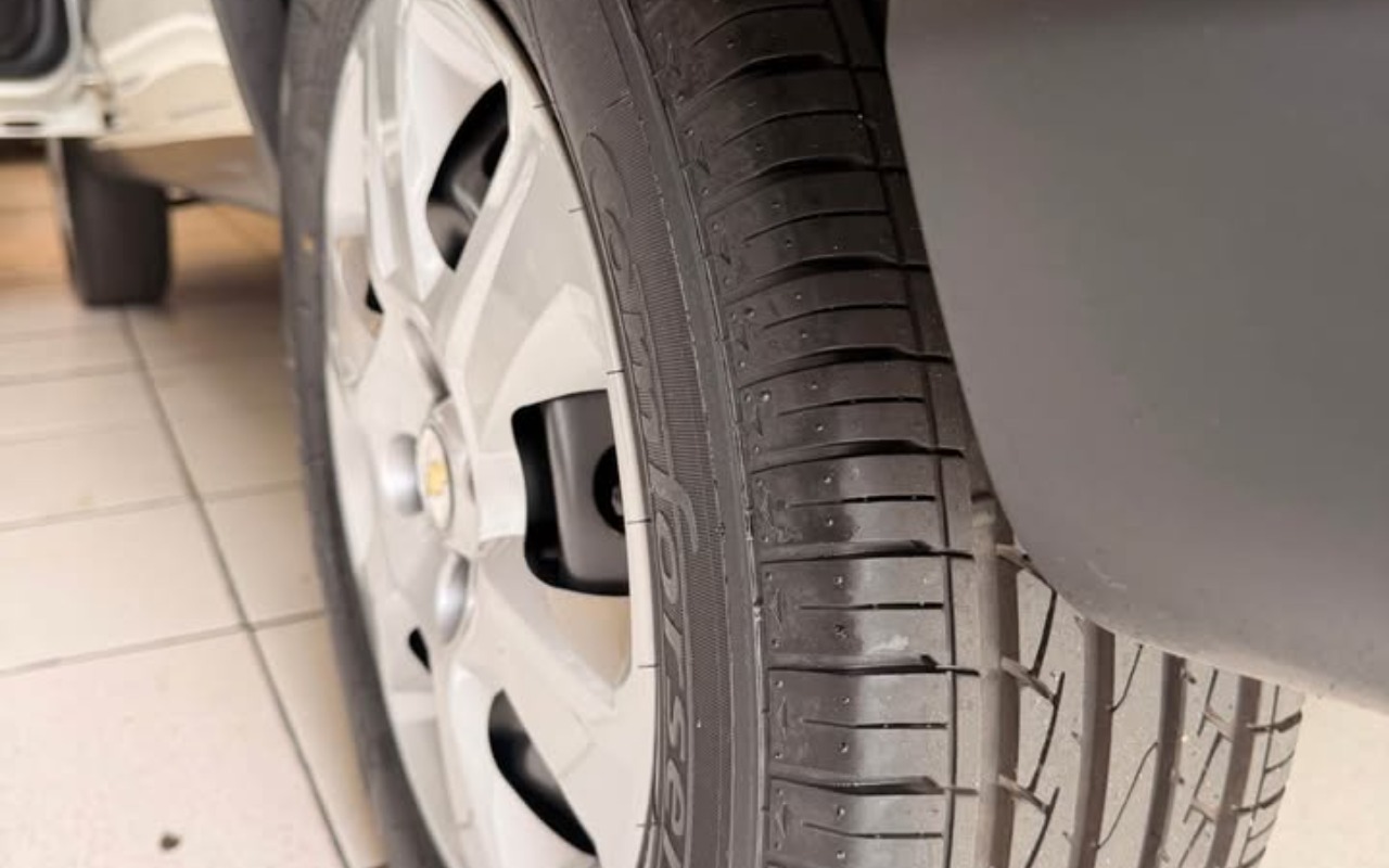 imagem-https://www.socarrao.com.br/sc-vehicle-images-prod/3037237/1785846935546-U1RSQURBIDIwMjUxMy5qcGc.jpg