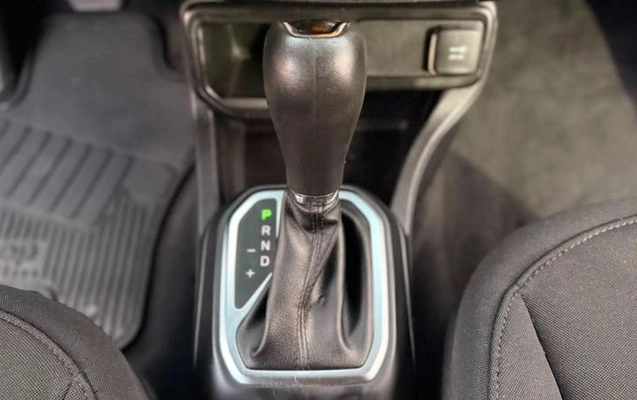 imagem-https://www.socarrao.com.br/sc-vehicle-images-prod/3037248/1789155596436-8345649_13_B_58d175da54.jpeg
