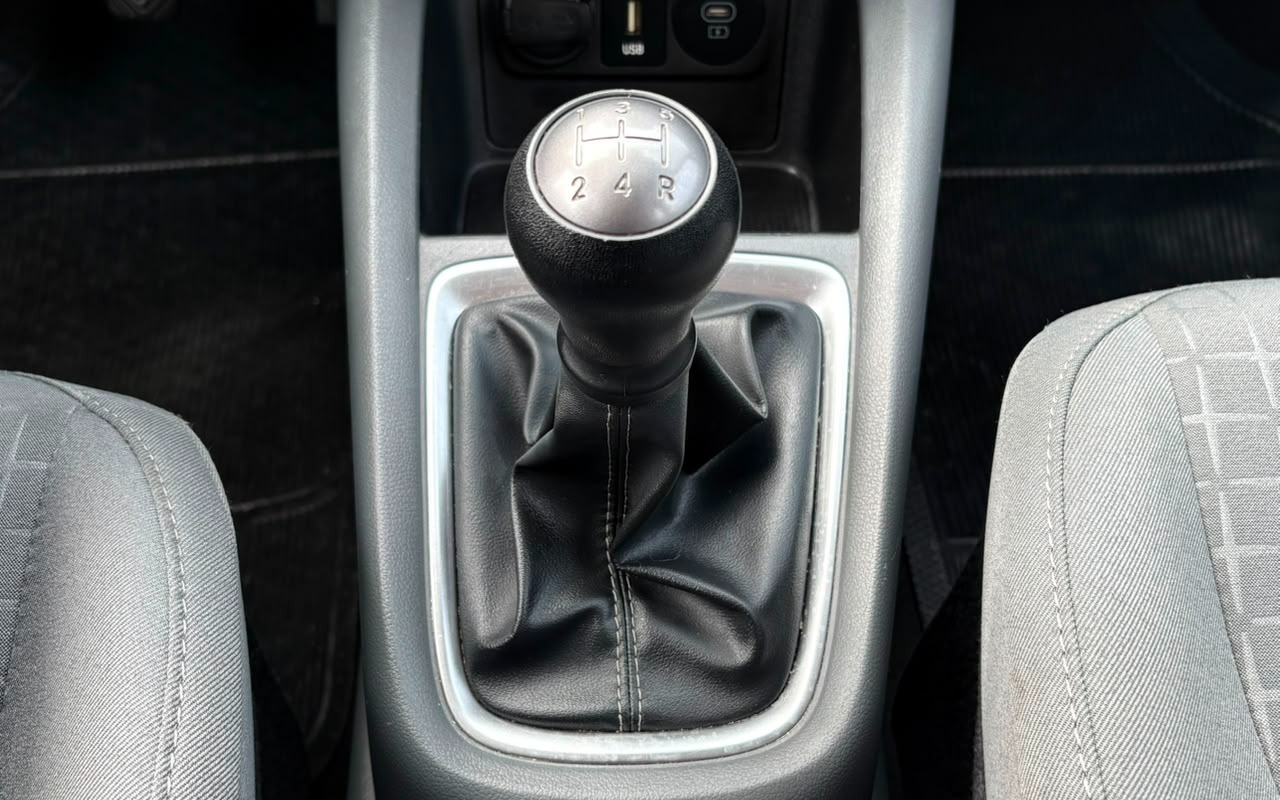 imagem-https://www.socarrao.com.br/sc-vehicle-images-prod/3037264/1785846998978-V2hhdHNBcHAgSW1hZ2UgMjAyNi0wOC0wMyBhdCAxNi4yNi40NyAoMSkuanBlZw.jpeg