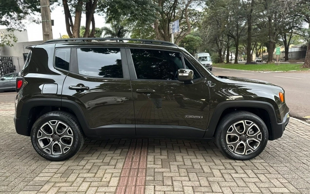 imagem-https://www.socarrao.com.br/sc-vehicle-images-prod/3037724/1785848266116-10_095711.jpg