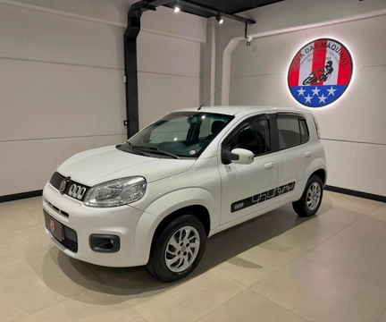 Fiat Uno 2015 Branco — foto 1 de 3