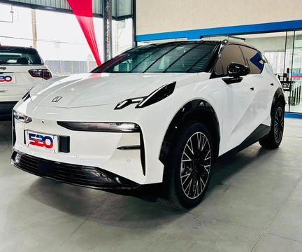 Zeekr X 2025 Branco — foto 1 de 3