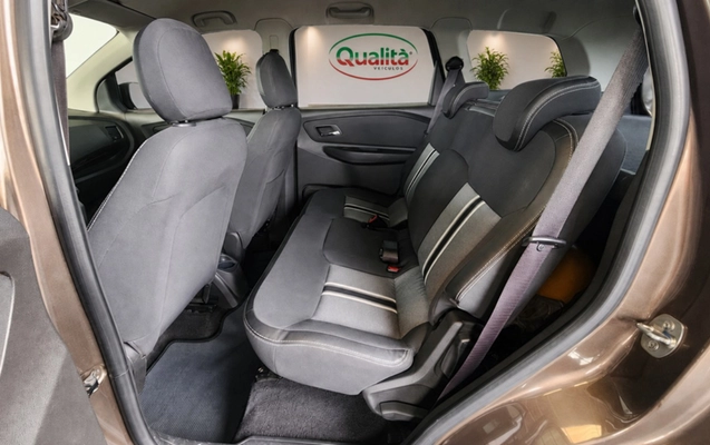 imagem-https://www.socarrao.com.br/sc-vehicle-images-prod/3037824/1788380186592-MTMucG5n.png