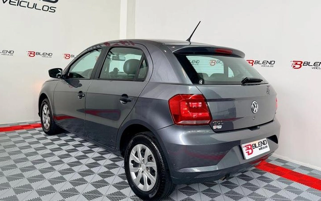 imagem-https://www.socarrao.com.br/sc-vehicle-images-prod/3037946/1789145752915-8270451_9_B_6c59d141f0.jpeg