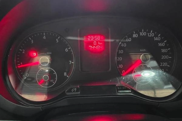 imagem-https://www.socarrao.com.br/sc-vehicle-images-prod/3038057/1786796923156-8345950_8_B_1e1c56ae71.jpeg