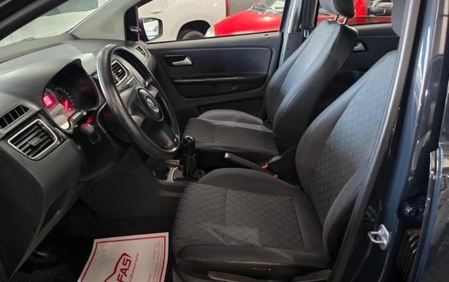 imagem-https://www.socarrao.com.br/sc-vehicle-images-prod/3038057/1786796923157-8345950_5_B_53764eb954.jpeg