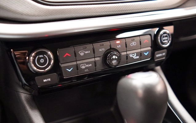 imagem-https://www.socarrao.com.br/sc-vehicle-images-prod/3038106/1785849670412-gb-8012ceb.jpg