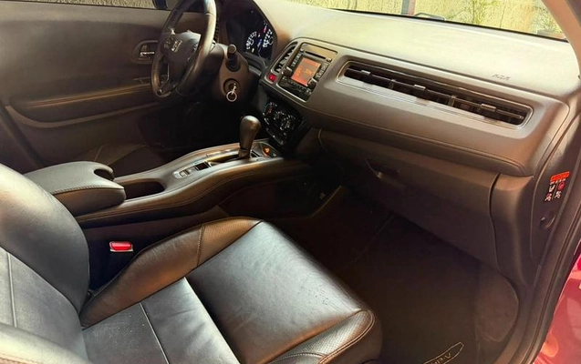 imagem-https://www.socarrao.com.br/sc-vehicle-images-prod/3038122/1790100209493-8344859_0_B_2a17ea873d.jpeg