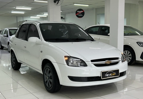 Chevrolet Classic 2014 Branco — foto 1 de 3